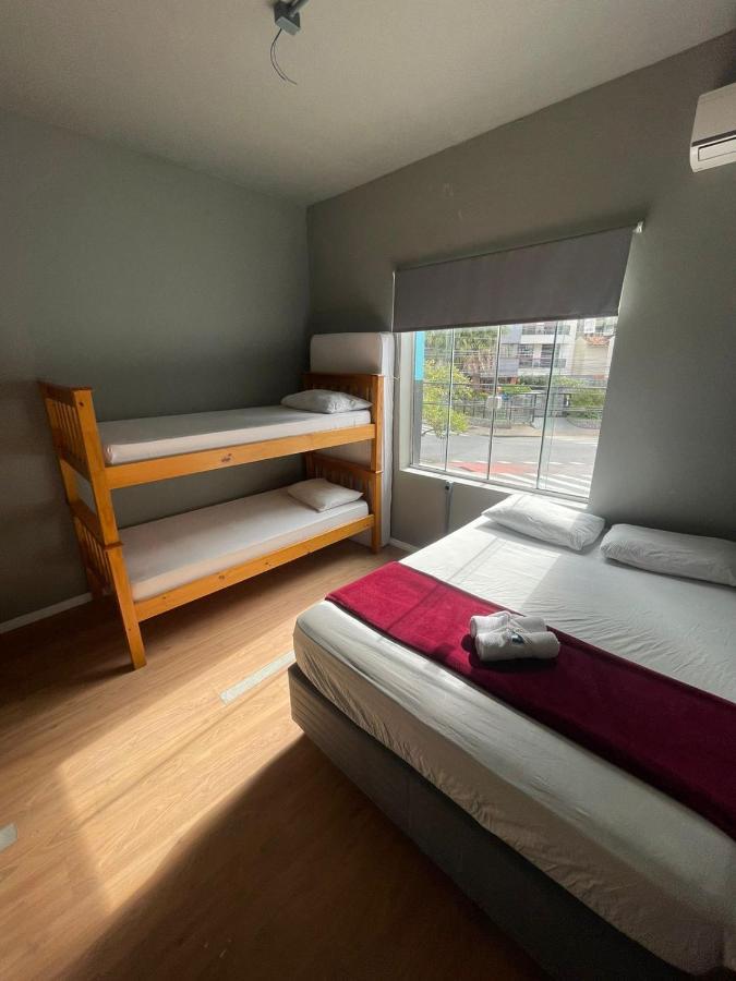 Hostal Esquina 8 Suítes Confort&hostel Florianópolis